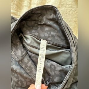 Lululemon fast & free